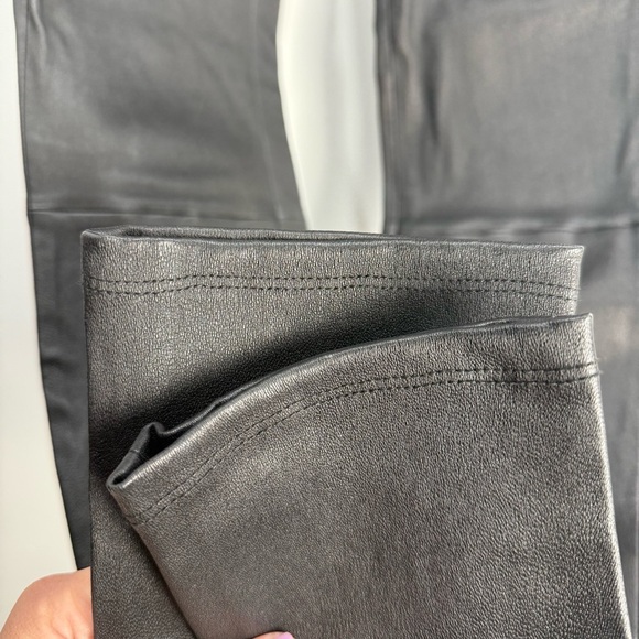 Helmut Lang Black Leather Leggings - Picture 11 of 12